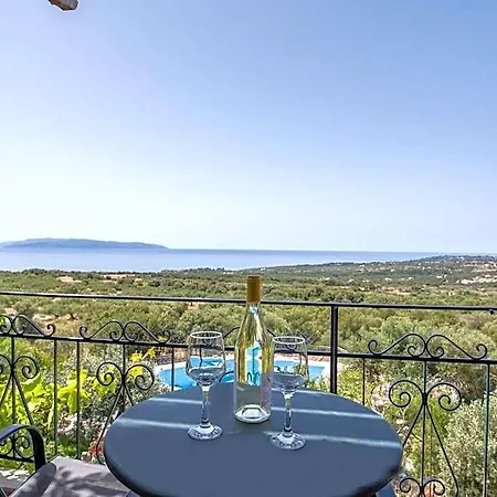 Hilltop Kefalonia فندق Valsamata